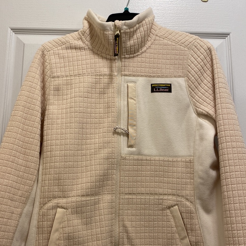 5/$25 LL Bean Cream Fleece Zip Up Jacket - Picture 2 of 5